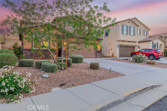2534 Mapleleaf Terrace, Palmdale CA: https://media.crmls.org/medias/60879609-31c4-4639-a438-b561d42af728.jpg