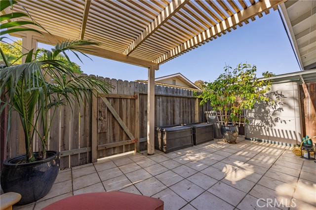 Detail Gallery Image 15 of 35 For 10220 Holburn, Huntington Beach,  CA 92646 - 1 Beds | 1 Baths