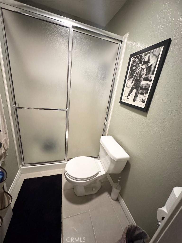 https://media.crmls.org/medias/6088594a-c4f9-4c2b-98f2-e894a06f4338.jpg?preset=X-Large