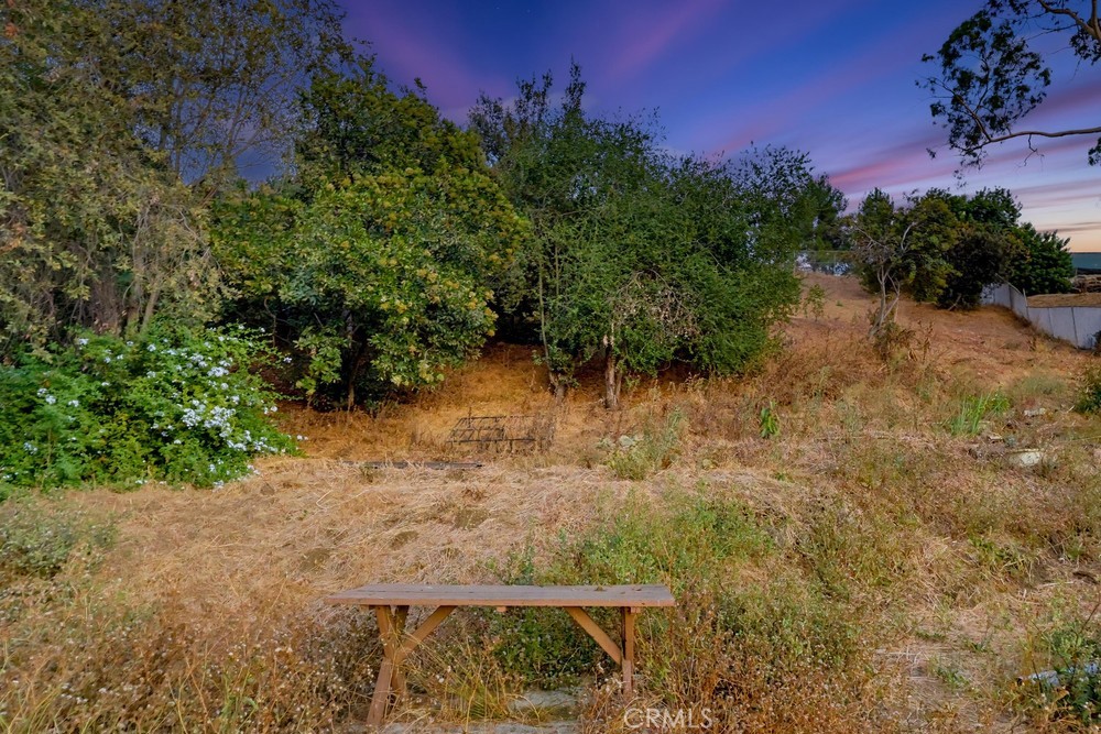 https://media.crmls.org/medias/6088921f-d602-40a4-b5ca-f95e9255b1a6.jpg?preset=X-Large