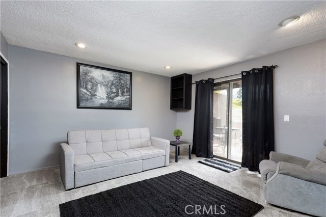 Detail Gallery Image 32 of 43 For 26201 Cumberland Rd, Tehachapi,  CA 93561 - 4 Beds | 2/1 Baths