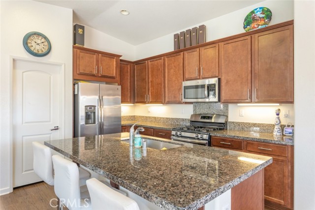 Detail Gallery Image 16 of 55 For 29429 Wrigleys Cir, Lake Elsinore,  CA 92530 - 4 Beds | 2 Baths