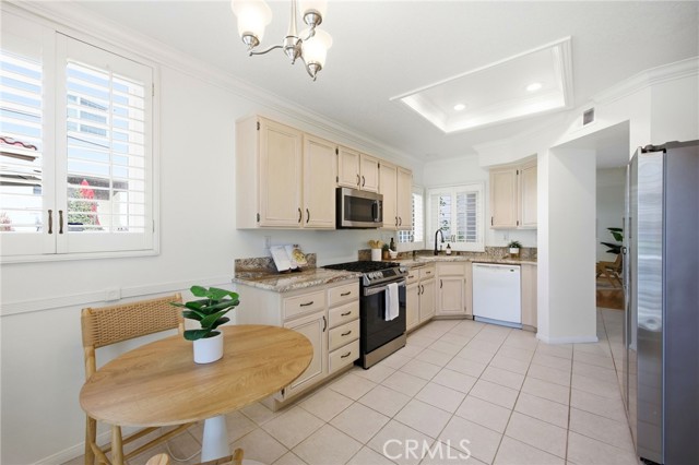 Detail Gallery Image 8 of 43 For 178 Chandon, Laguna Niguel,  CA 92677 - 3 Beds | 3 Baths