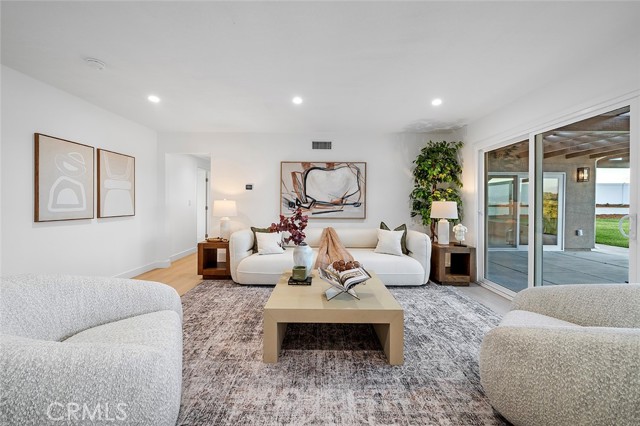 Detail Gallery Image 14 of 60 For 509 N Jalapa Dr, Covina,  CA 91724 - 4 Beds | 2/1 Baths