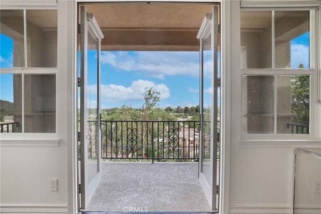 MLS #OC25222504 image #49