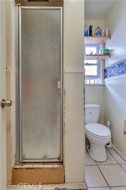 4154 S Harvard Blvd, Los Angeles CA: https://media.crmls.org/medias/608b762a-61d9-4cbc-803f-9f04c349a42e.jpg