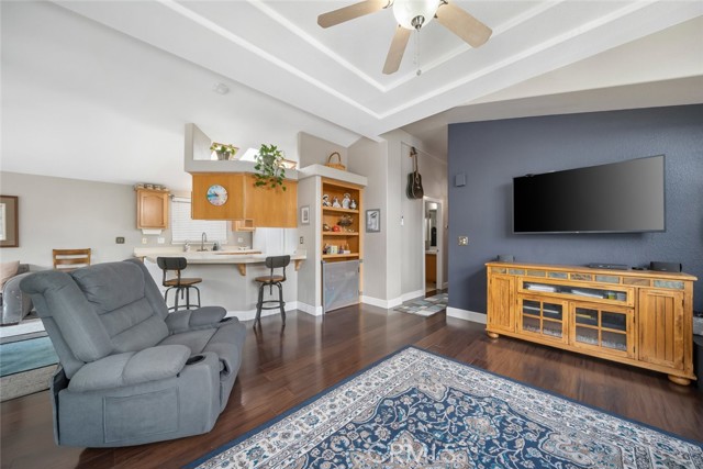 614 Rancho Oaks Drive, San Luis Obispo CA: https://media.crmls.org/medias/608ccce0-4812-4ad6-9d8c-5bdd91b40c6b.jpg