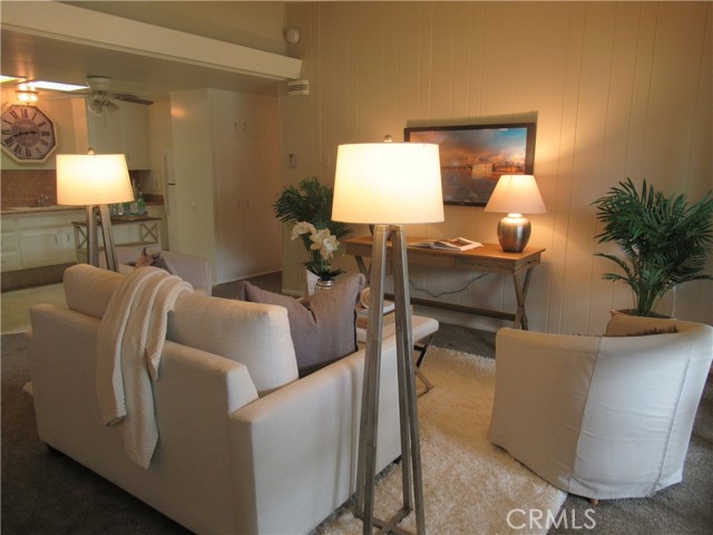 Detail Gallery Image 2 of 35 For 13131 Shawnee Ln M11-268d, Seal Beach,  CA 90740 - 2 Beds | 1 Baths