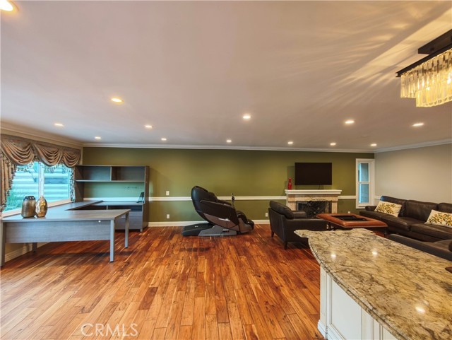 Detail Gallery Image 15 of 42 For 6000 Highland Ave, Yorba Linda,  CA 92886 - 4 Beds | 3/1 Baths