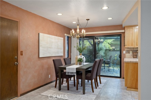Detail Gallery Image 13 of 58 For 2629 Cliffwood, Chico,  CA 95973 - 3 Beds | 2/1 Baths