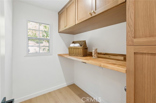 23509 Community Street, West Hills CA: https://media.crmls.org/medias/608eb0ed-9120-4a0e-9e32-52d594e2c739.jpg