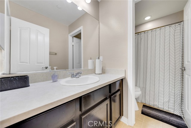Detail Gallery Image 28 of 44 For 17984 Valerian Way, San Bernardino,  CA 92407 - 4 Beds | 3 Baths