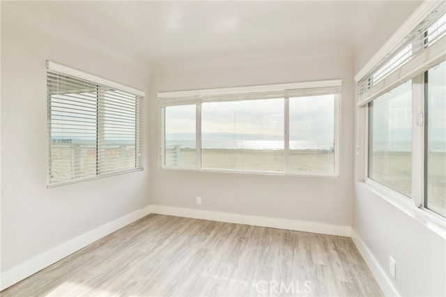 1836 The Strand, Hermosa Beach CA: https://media.crmls.org/medias/608f75b0-9181-4b1d-80f8-535d9089c969.jpg
