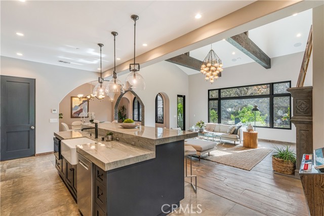 Detail Gallery Image 5 of 54 For 6451 Chesebro Rd, Agoura Hills,  CA 91301 - 6 Beds | 6/1 Baths