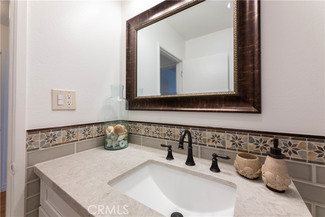 Detail Gallery Image 11 of 29 For 3511 Elm Ave #309,  Long Beach,  CA 90807 - 2 Beds | 2 Baths