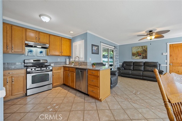 Detail Gallery Image 13 of 57 For 50 Amber Ct, Redlands,  CA 92374 - 3 Beds | 2 Baths