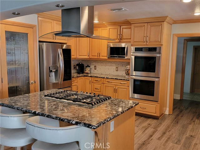 Detail Gallery Image 14 of 37 For 305 W 23rd St, Upland,  CA 91784 - 3 Beds | 3 Baths