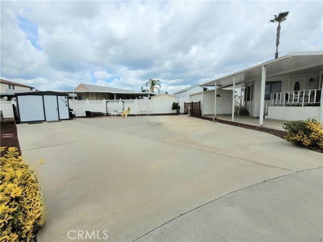 Detail Gallery Image 2 of 14 For 1295 S Cawston Ave, Hemet,  CA 92545 - – Beds | – Baths