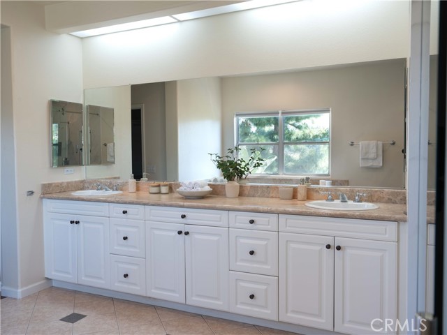 Detail Gallery Image 18 of 36 For 7371 Westcliff, West Hills,  CA 91307 - 5 Beds | 5 Baths