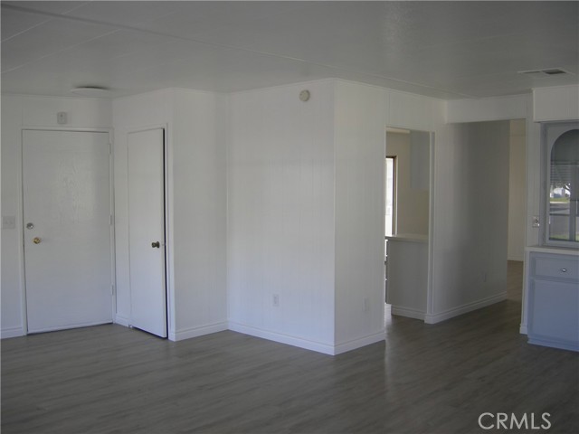 Detail Gallery Image 12 of 36 For 9391 California #131,  Riverside,  CA 92503 - 3 Beds | 2 Baths
