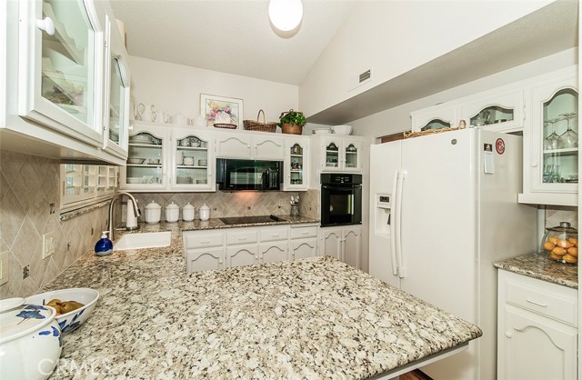 Detail Gallery Image 18 of 41 For 3421 W Los Altos Ave, Fresno,  CA 93711 - 3 Beds | 2 Baths