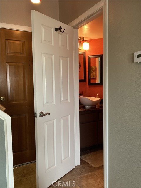 3800 STOCKER ST, View Park CA: https://media.crmls.org/medias/60938176-69eb-4c15-92ca-36164f7b5ebd.jpg