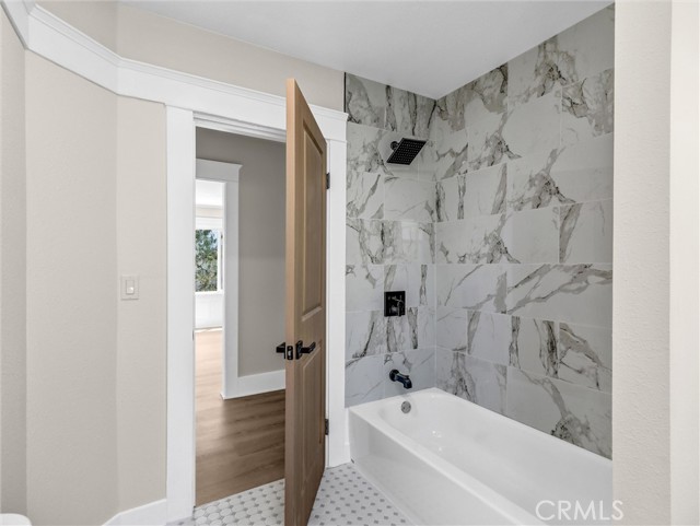 410 S Ford Boulevard, Los Angeles CA: https://media.crmls.org/medias/6093bc96-70aa-436f-b9ed-ebede2de66a6.jpg