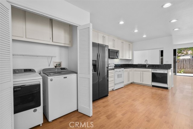 Detail Gallery Image 4 of 11 For 14726 Burgundy Pl, Chino Hills,  CA 91709 - 4 Beds | 2/1 Baths