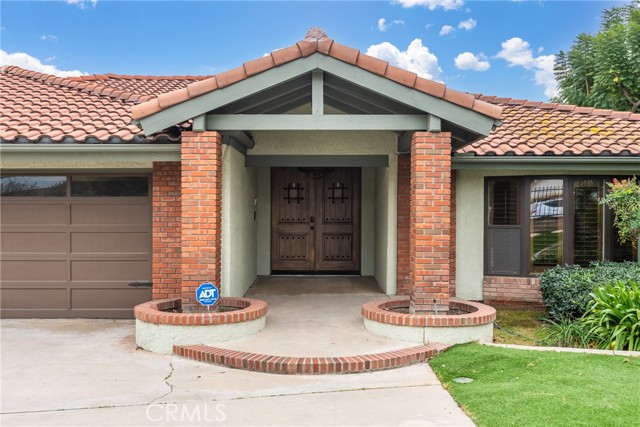 Detail Gallery Image 7 of 75 For 3185 Sonrisa, Corona,  CA 92881 - 7 Beds | 6/1 Baths