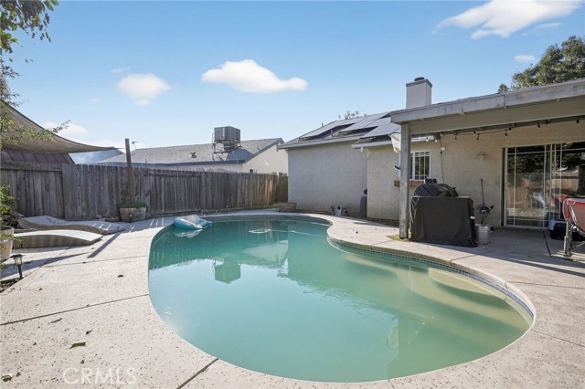 Detail Gallery Image 7 of 29 For 1133 Summer Field, Hanford,  CA 93230 - 3 Beds | 2 Baths