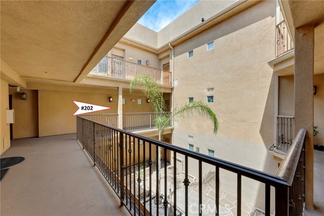 1515 Grismer, 202 photo 10