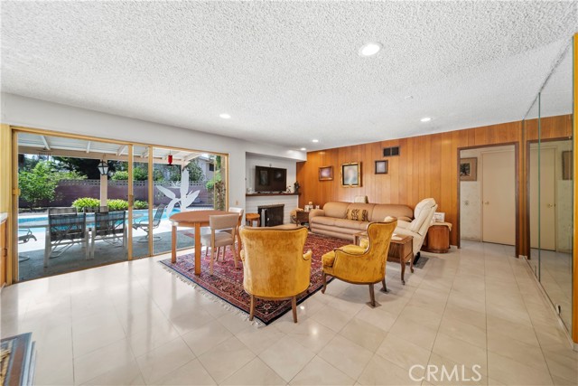 5 Bed Home for Sale in Hollywood Hills, California