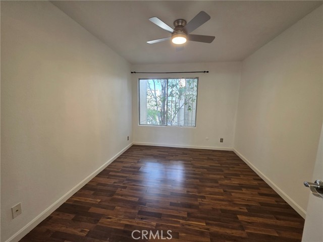 Detail Gallery Image 11 of 24 For 7800 Topanga Canyon #303,  Canoga Park,  CA 91304 - 2 Beds | 2 Baths