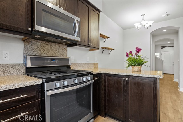 Detail Gallery Image 9 of 24 For 5529 Madrono Pl, Atascadero,  CA 93422 - 3 Beds | 2/1 Baths