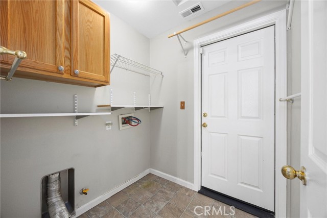 12200 Verdelho Avenue, Bakersfield CA: https://media.crmls.org/medias/60985b66-afb5-4725-a29c-9ef6e59573f3.jpg