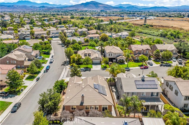 Detail Gallery Image 3 of 70 For 35917 Coyote Hill Ct, Murrieta,  CA 92563 - 4 Beds | 2 Baths