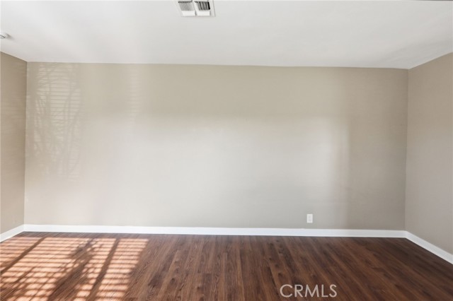 Detail Gallery Image 11 of 31 For 2010 N Corlett, Los Angeles,  CA 90059 - 3 Beds | 2 Baths