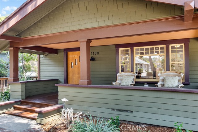 1130 Windsor Place, South Pasadena CA: https://media.crmls.org/medias/6099ab49-2bcc-42c1-a6a0-bcc7c48b3c21.jpg