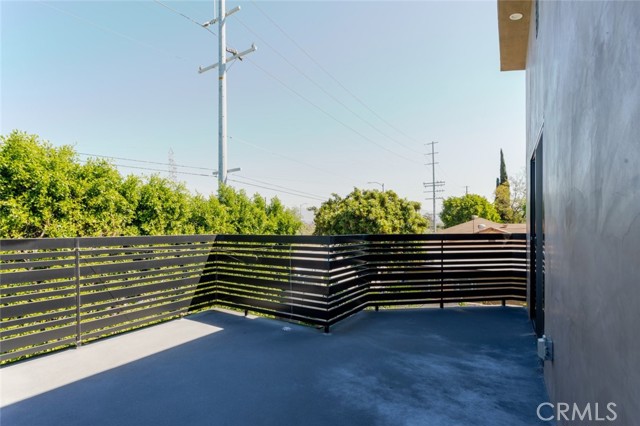 Detail Gallery Image 32 of 37 For 8252 Morse Ave, North Hollywood,  CA 91605 - 3 Beds | 3 Baths