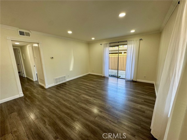 40 Windjammer, Irvine CA: https://media.crmls.org/medias/609a9add-c3a2-4b50-bb6f-d28b9f122895.jpg