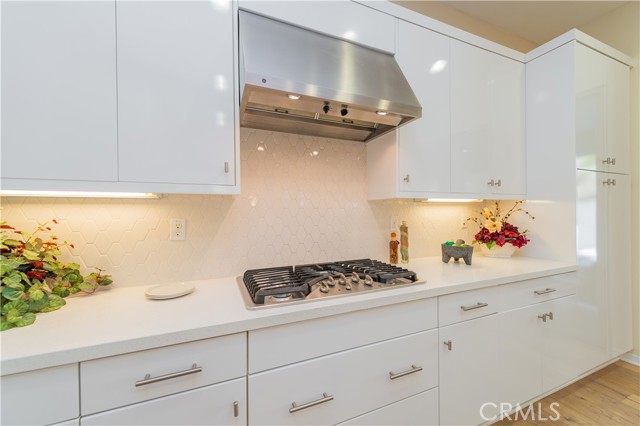 Detail Gallery Image 14 of 61 For 103 Newall, Irvine,  CA 92618 - 3 Beds | 2/1 Baths