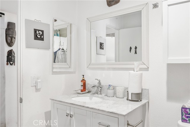 2455 Via Sonoma, Palm Springs CA: https://media.crmls.org/medias/609c17ea-88fd-400e-9c7a-564d965e7836.jpg