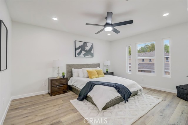 Detail Gallery Image 24 of 51 For 2032 Freedom Way, Vista,  CA 92081 - 3 Beds | 2/1 Baths