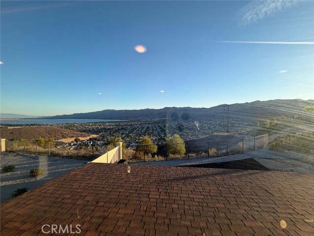 Detail Gallery Image 27 of 31 For 4009 Elderberry, Lake Elsinore,  CA 92530 - 5 Beds | 2/1 Baths