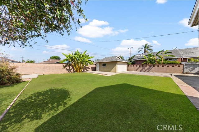 127 S Fernwood Street, West Covina CA: https://media.crmls.org/medias/609ea0af-3fdd-447b-9a33-53d82fa6e9e2.jpg