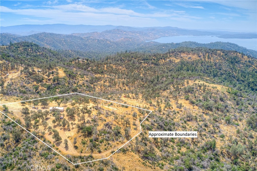 https://media.crmls.org/medias/609ee795-d078-49f8-a762-f954c31253e5.jpg?preset=X-Large