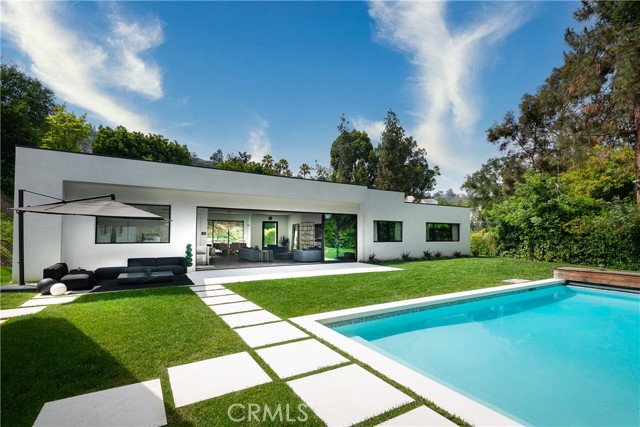 9924 Liebe Drive, Beverly Hills CA: https://media.crmls.org/medias/609fd3f0-701a-47e3-892f-5db90632bd80.jpg