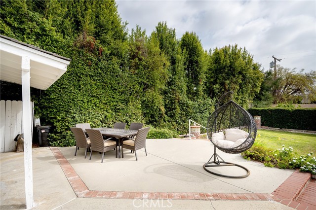 Detail Gallery Image 41 of 46 For 222 W Kenneth, Glendale,  CA 91202 - 4 Beds | 4 Baths