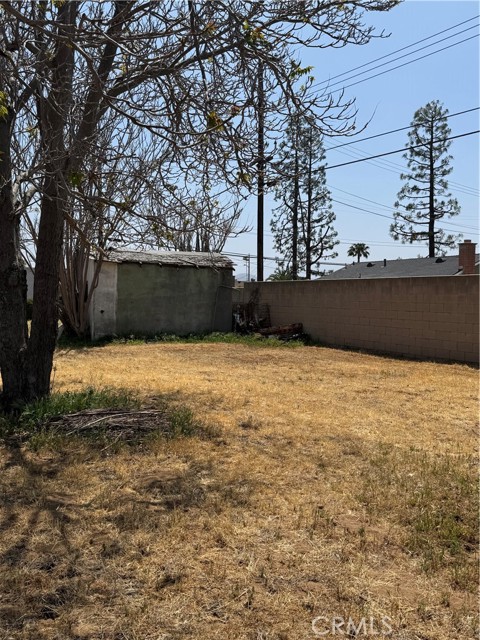 5214 Golden Avenue, Riverside CA: https://media.crmls.org/medias/60a10a6f-c1de-4d02-928f-6d3f77c99ec1.jpg
