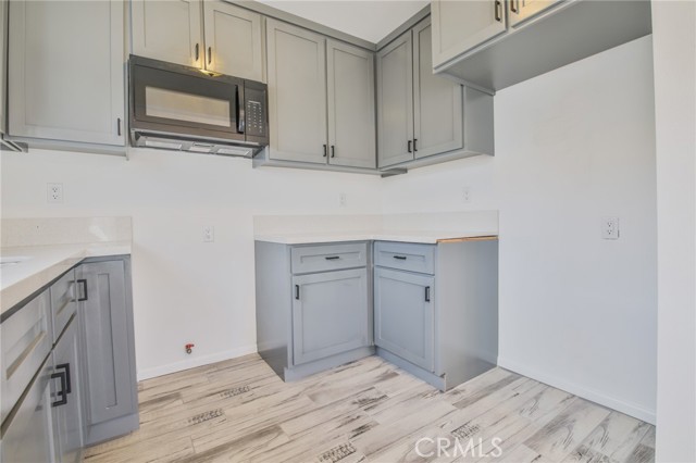 Detail Gallery Image 14 of 41 For 946 E 104th, Los Angeles,  CA 90002 - 3 Beds | 2 Baths